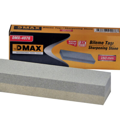 Dmax marka 150 mm ebatlarında, bıçak, keski ve el aletlerini bilemek için tasarlanmış ince ve kalın kum yapısına sahip çift taraflı dikdörtgen bileme taşı.